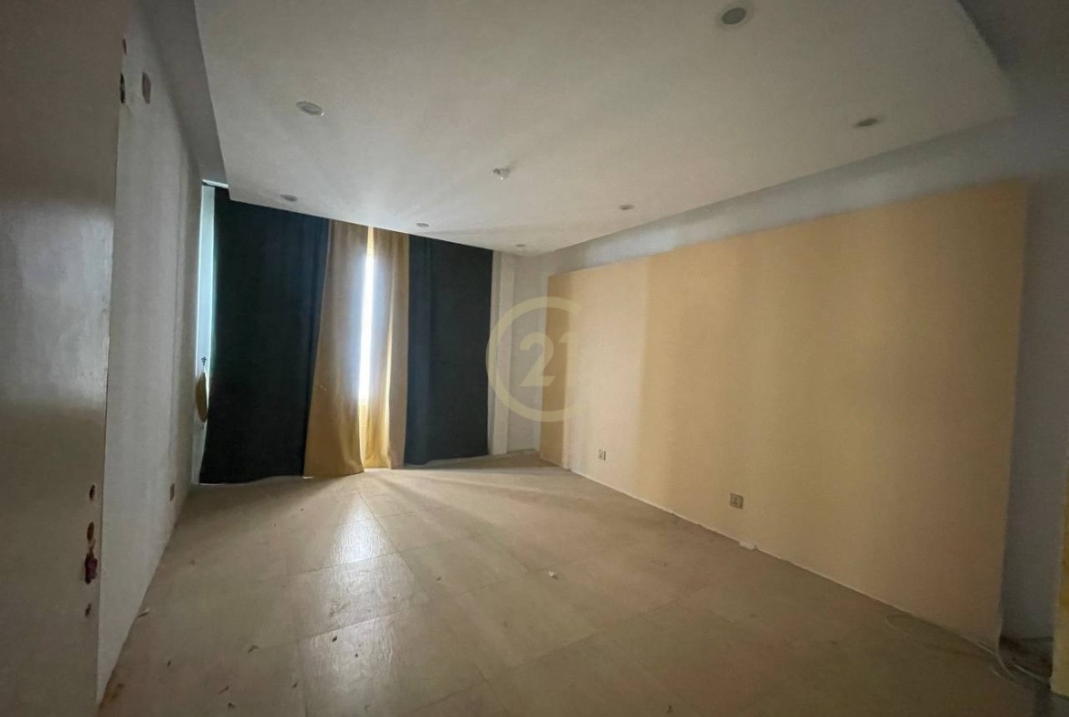 Shophouse For Rent In BKK1