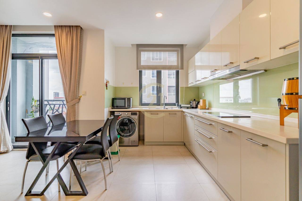 Comfortable 3 Bedroom For Rent In TK
