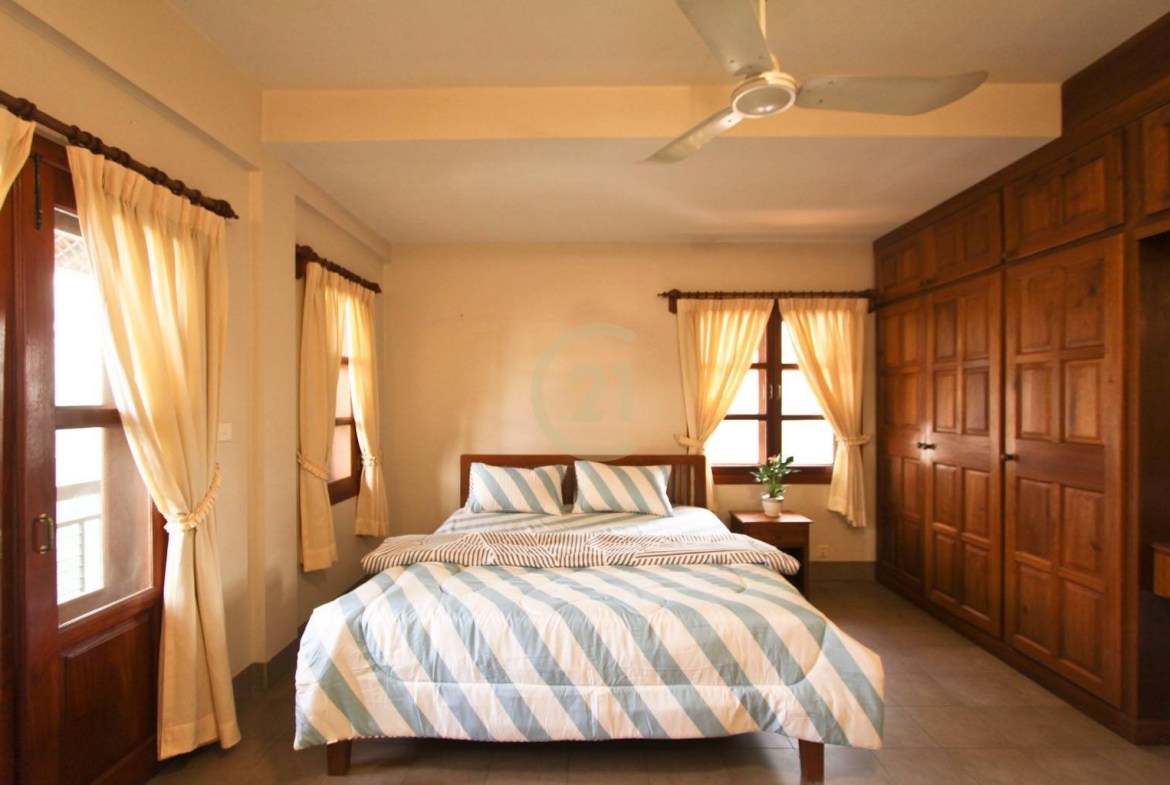 Big 2 Bedroom For Rent In BKK1