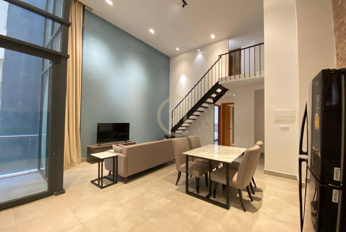 Duplex 2 Bedroom For Rent In BKK1