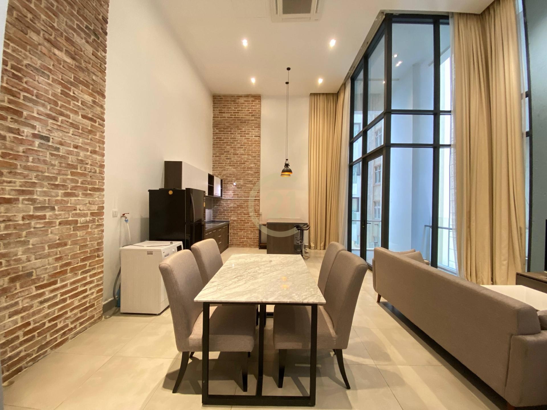 Duplex 2 Bedroom For Rent In BKK1