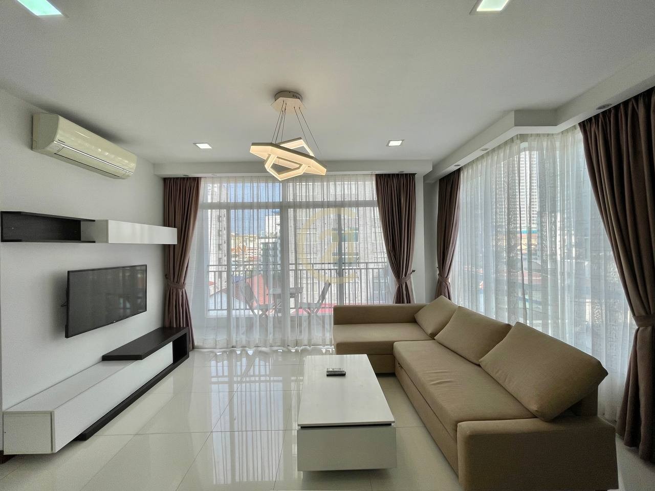 Modern 2 Bedroom For Rent At Tonle Basac