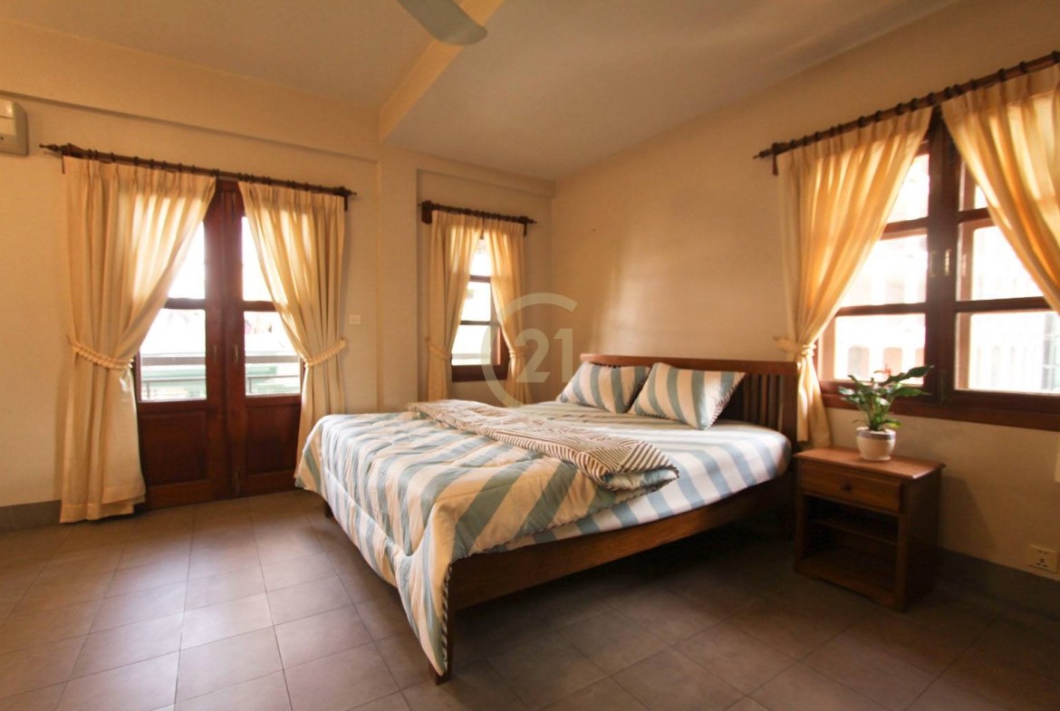 2 Bedroom Apartment for Rent in BKK1 | Prime Location