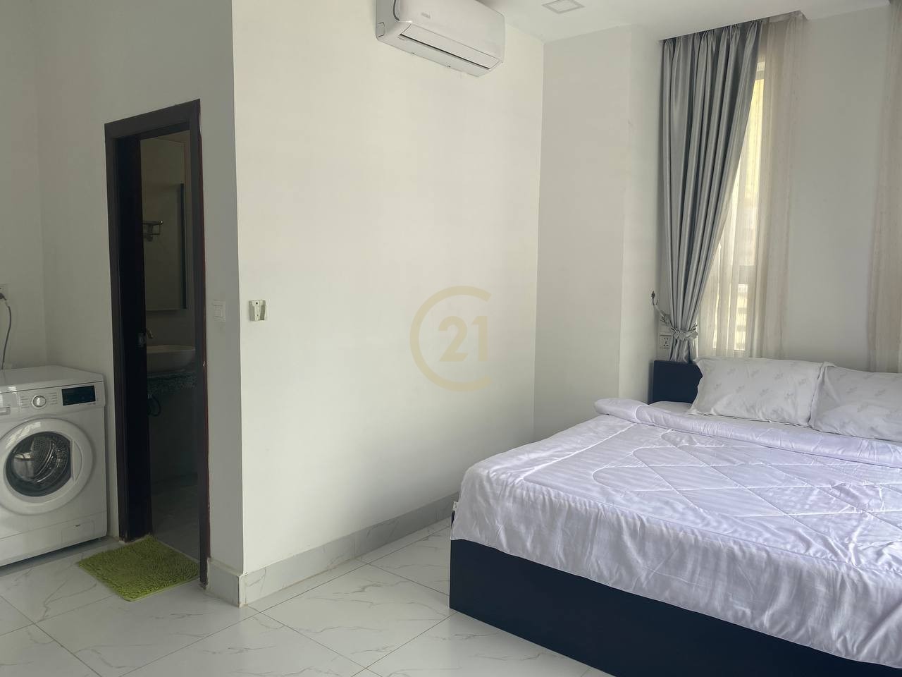 Cozy 1 Bedroom Apartment for Rent in Tonle Bassac | Phnom Penh
