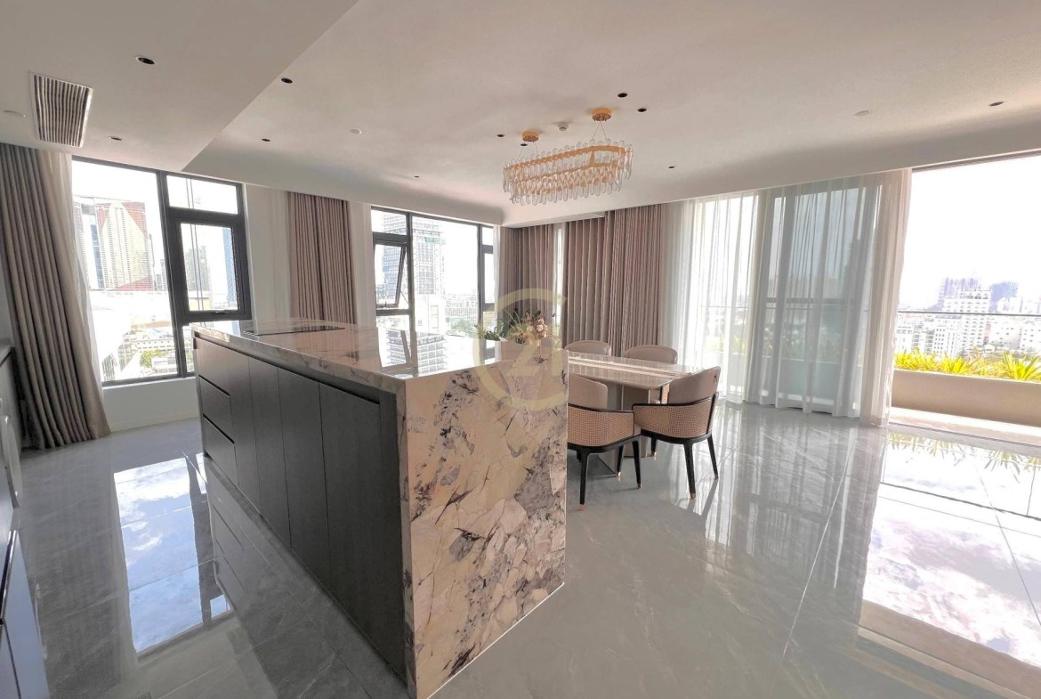 Luxury 3 Bedroom Penthouse for Rent in Tonle Bassac | Phnom Penh