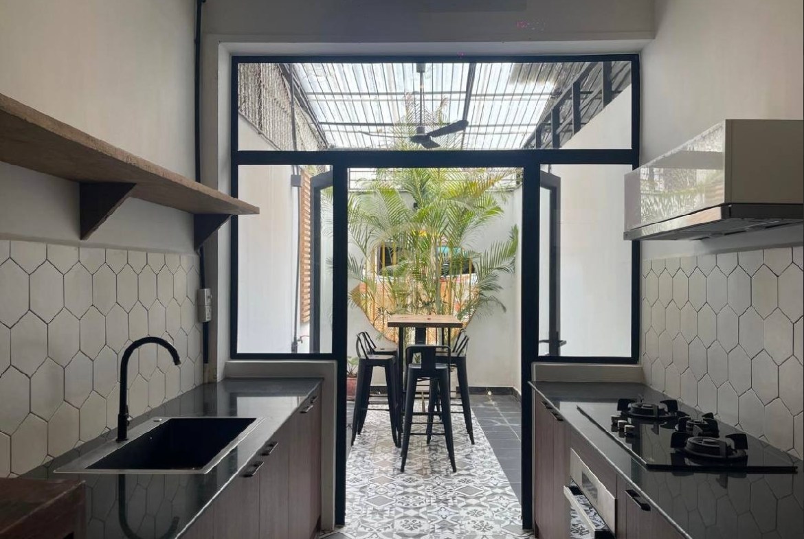 Renovated 2 Bedroom House for Rent in Daun Penh | Phnom Penh