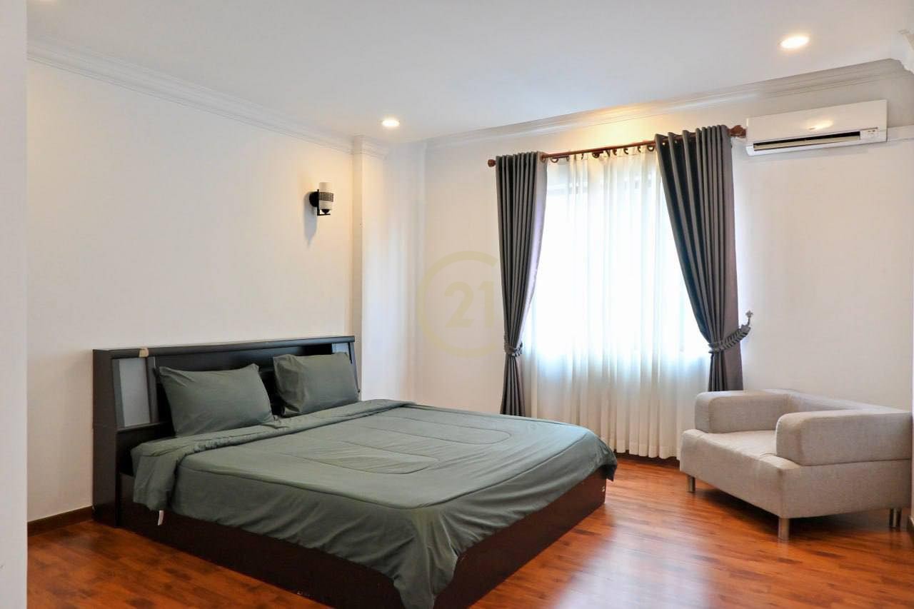 3 Bedroom Serviced Apartment for Rent in BKK1 | Phnom Penh