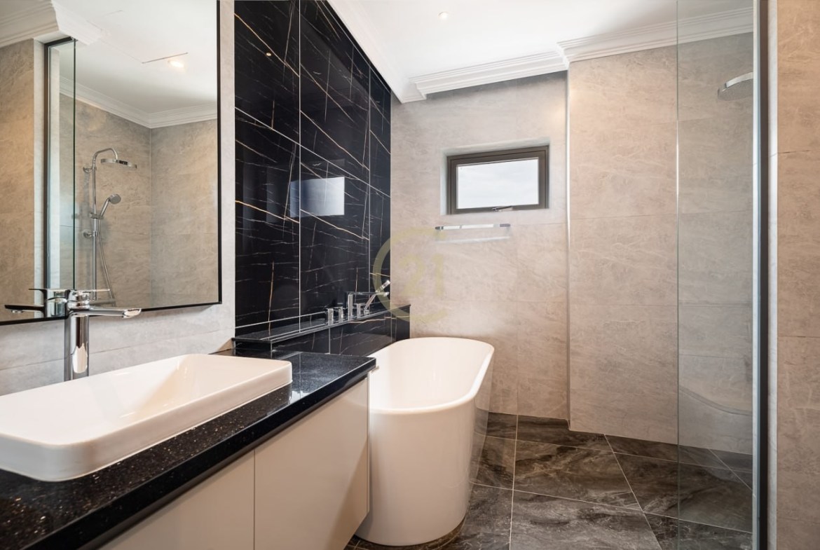 Brand New 3 Bedroom For Rent Close To BKK1✨