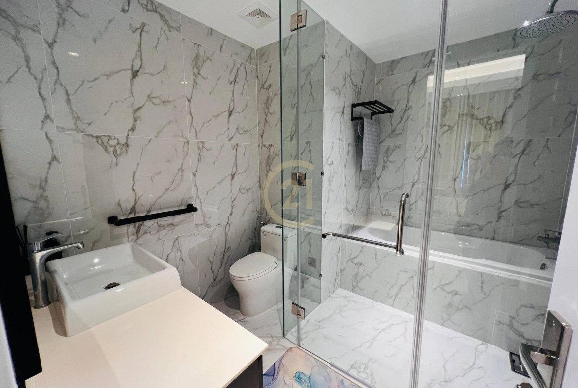 Brand New 2 Bedroom For Rent At J Tower 2