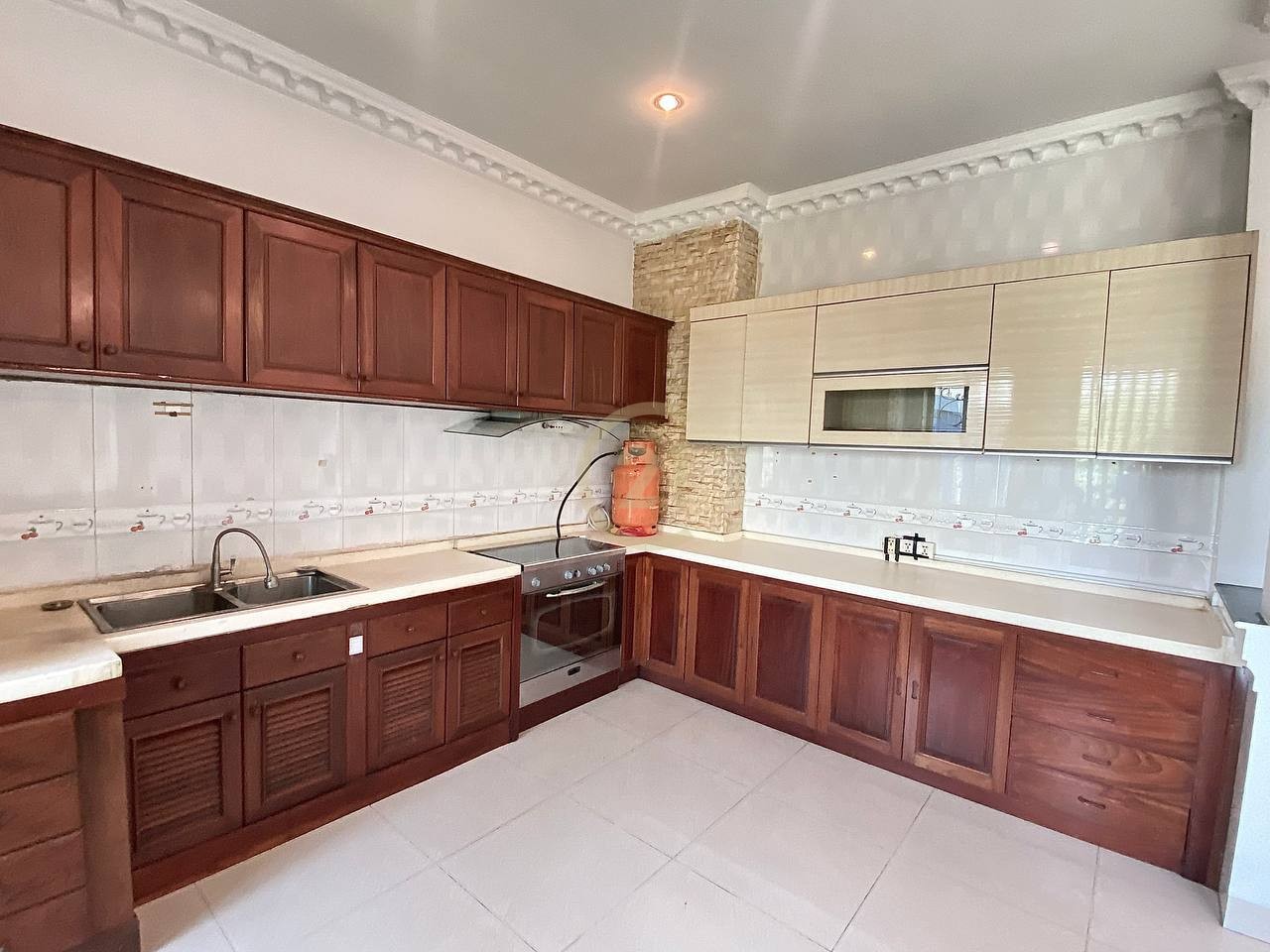 photo_2026-06-19_14-06-11 House For Rent At Toul Tompong