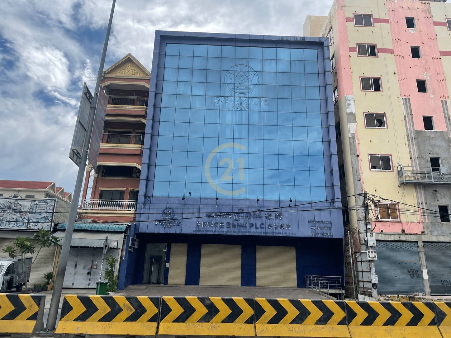 Building For Rent At Toul Tompong