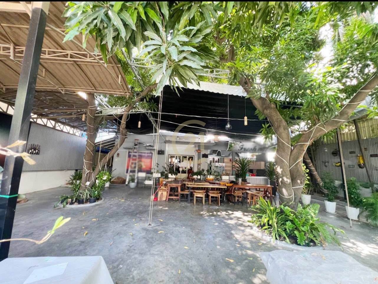 Shophouse For Rent In BKK3 | BKK3 5960