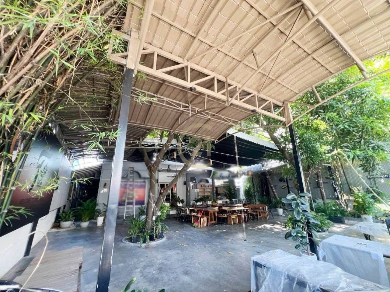 Shophouse For Rent In BKK3 | BKK3 5960