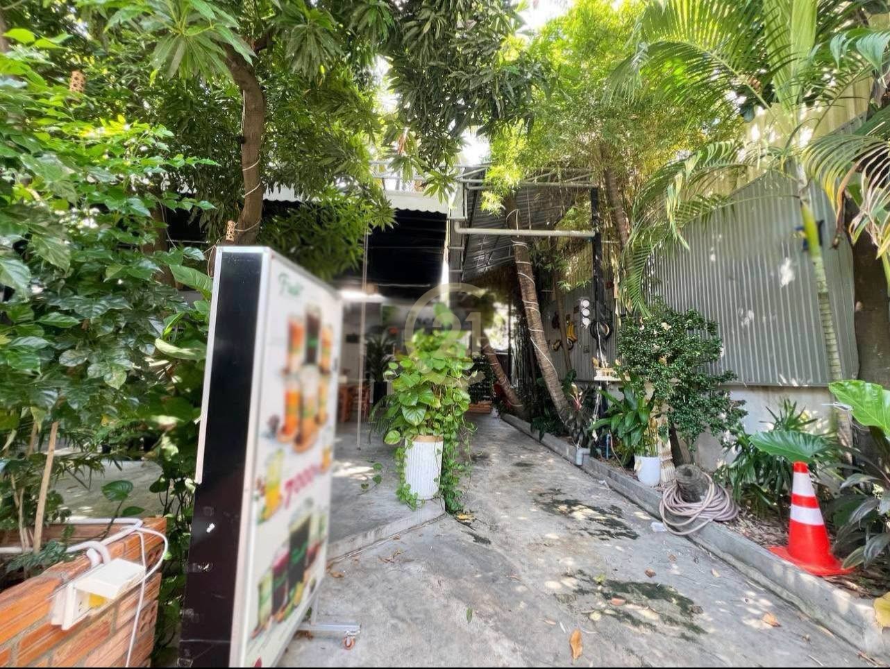 Shophouse For Rent In BKK3 | BKK3 5960