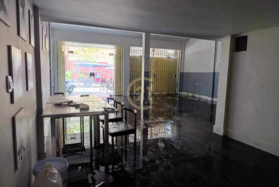 Shophouse For Rent At Daun Penh | Phnom Penh