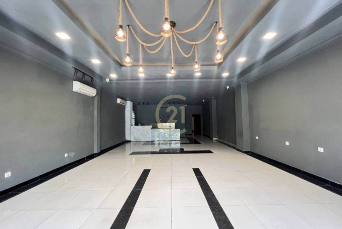 Shop For Rent Close To BKK1