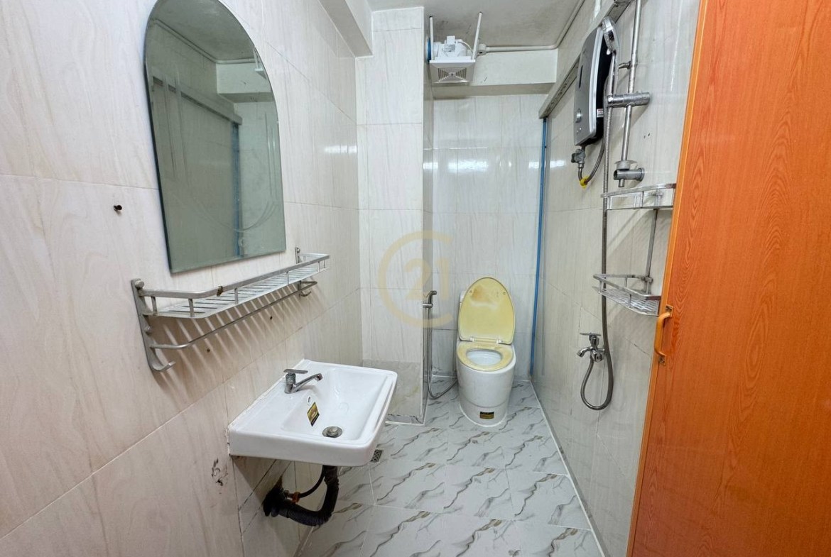 HOUSE FOR RENT IN DAUN PENH!!