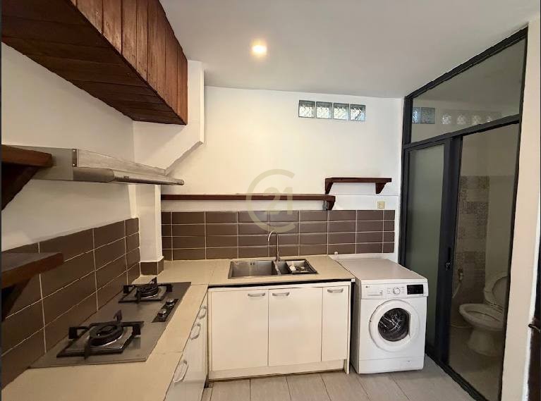 Beautiful 2 Bedroom For Rent Close To Royal Palace
