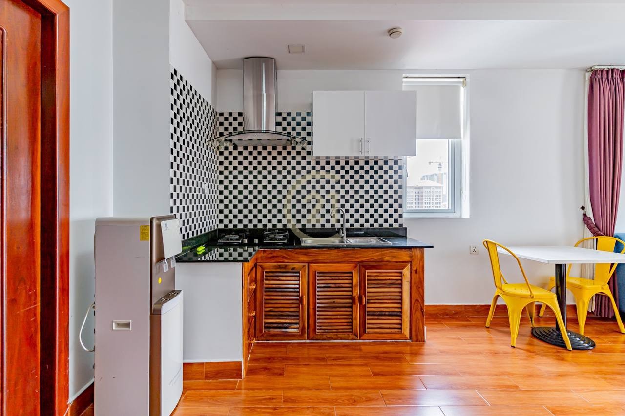 2 Bedroom Apartment For Rent At Tonle Basac