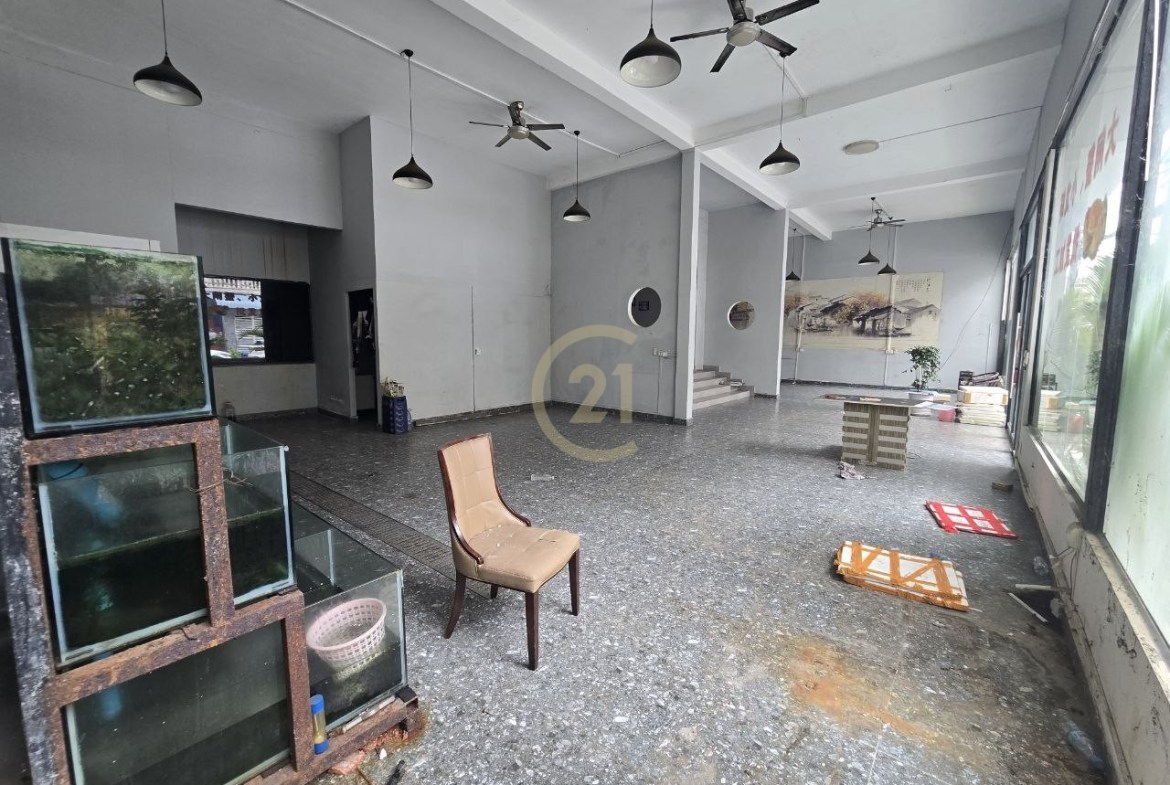 Shophouse For Rent In BKK1