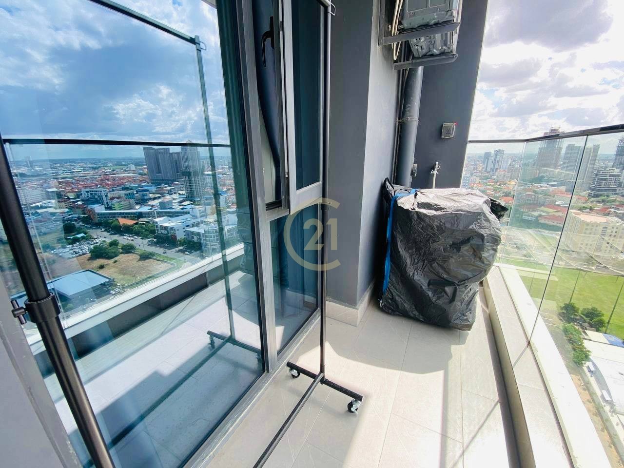 Brand New 1 Bedroom +1 For Rent In TK