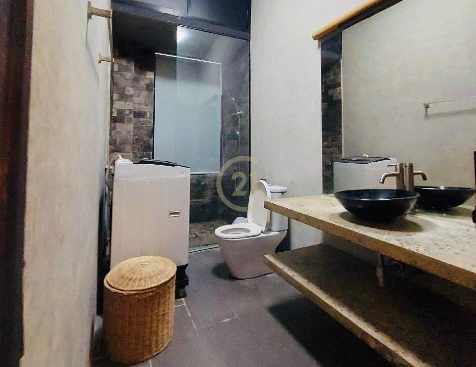 Renovation House For Rent At Tonle Basac
