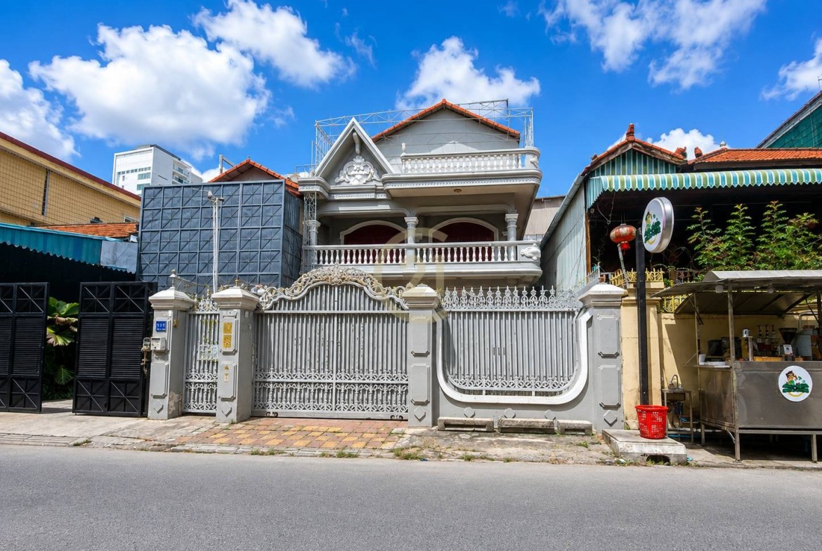 Villa For Rent In Toul Tompong