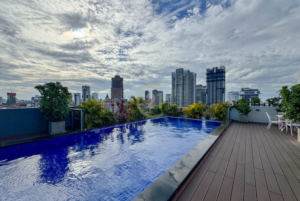 Modern 2-Bedroom Serviced Apartment for Rent near TK Avenue | $1,000/Month