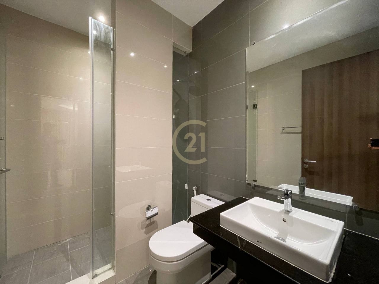 Modern 2-Bedroom Serviced Apartment for Rent near TK Avenue | $1,000/Month