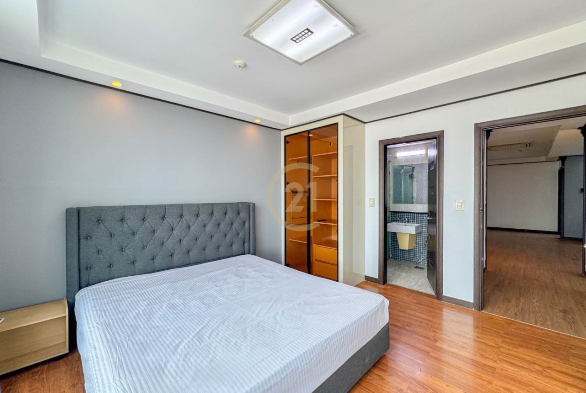 Spacious 3-Bedroom Condo for Rent in BKK1 | 150sqm | Pool & Gym | $1,800/Month