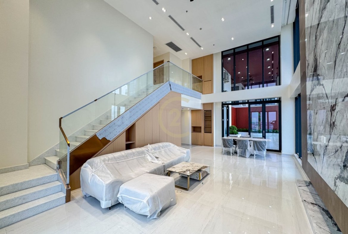 Luxury 3-Bedroom Duplex Penthouse for Rent in BKK1 | 264sqm | $4,500/Month